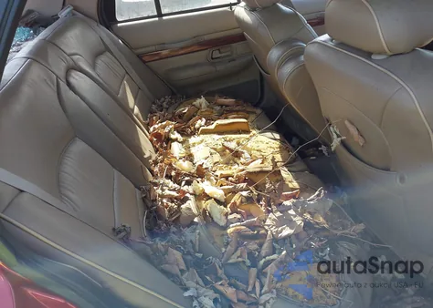 2001 Mercury Grand Marquis Gs z USA, uszkodzony, nr VIN 2MEFM74W91X701613